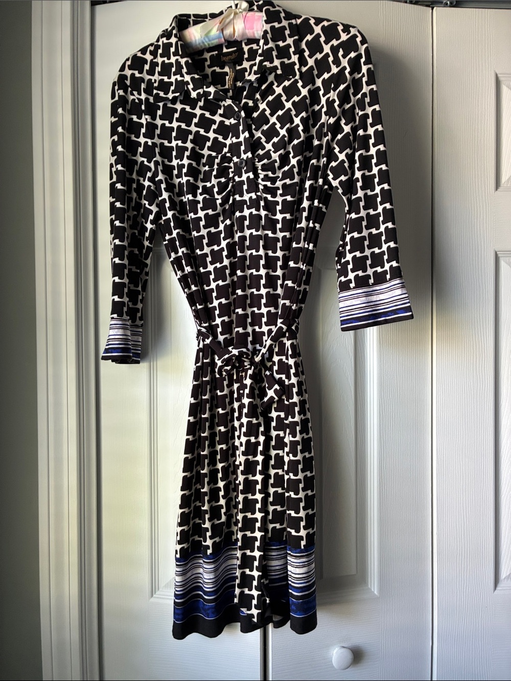 Laundry By-Shelli Segal Black & White Geometric Shirt Dress